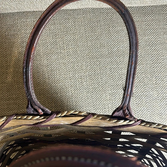 AMISH HANDMADE WOODEN LEATHER HANDLE CUSTOM MADE 8” BEAUTIFUL BASKET TOTE - Picture 7 of 13